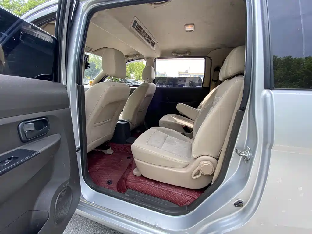 WULING WULING HONGGUANG