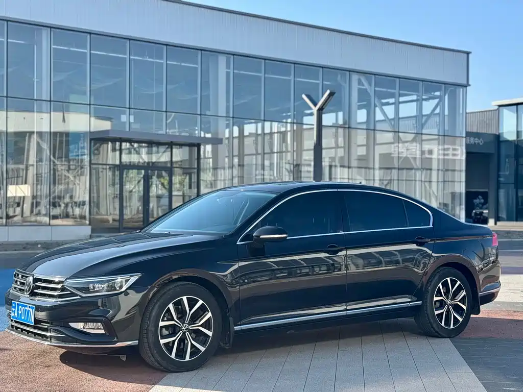 Volkswagen Magotan 2022