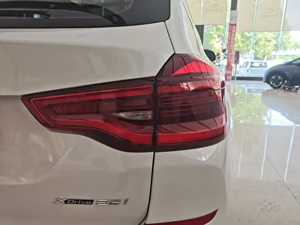 BMW X3 — миниатюра 14