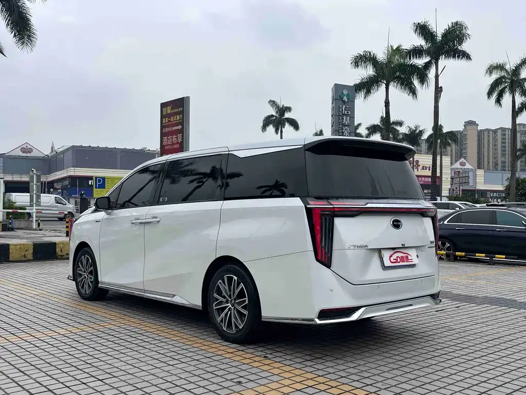 GAC Motor Trumpchi M8 — миниатюра 6