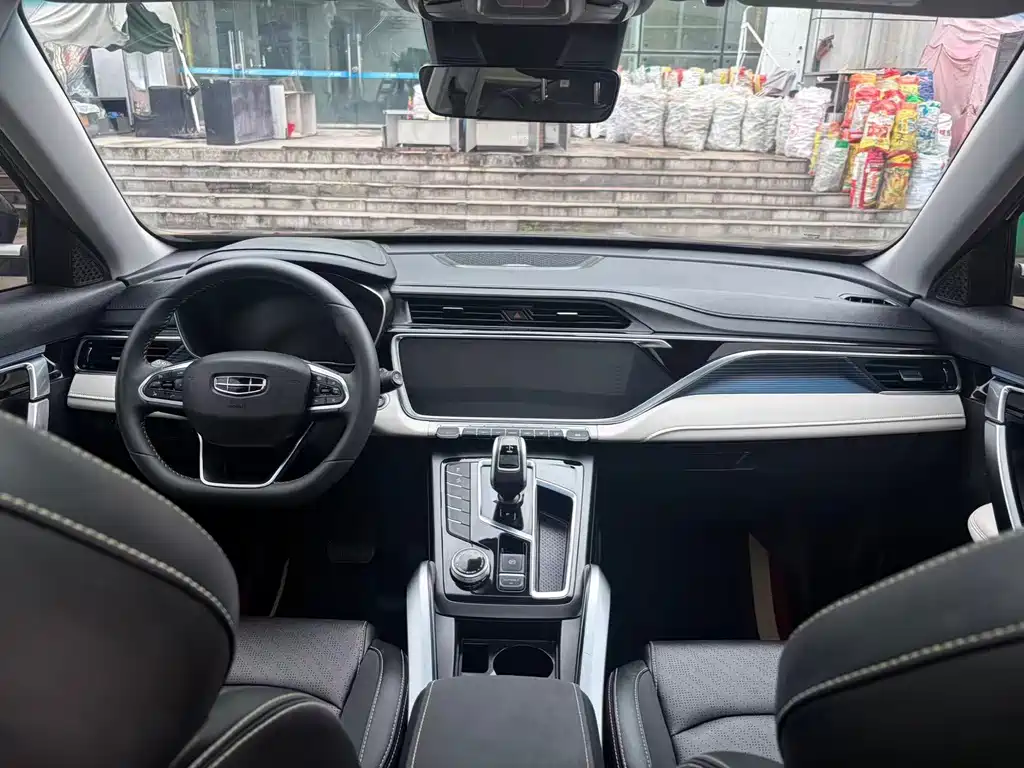 Geely Boyue — миниатюра 5