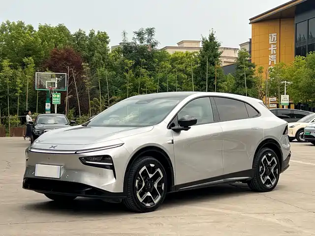 2025 Xpeng G7