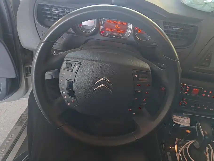 Citroen C5 — миниатюра 15