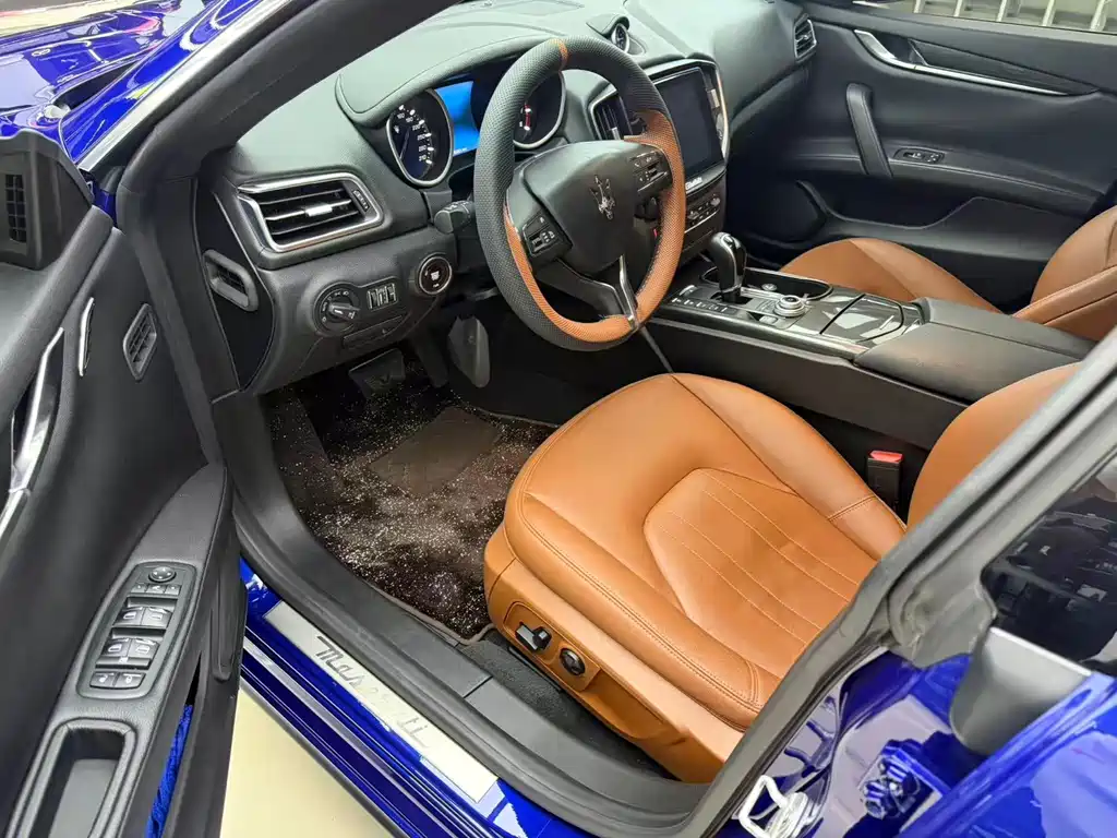 Maserati Ghibli — миниатюра 8