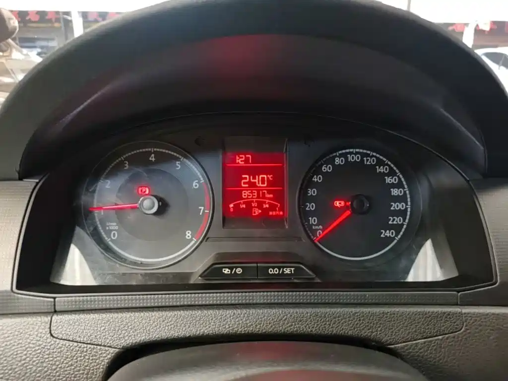 Volkswagen Santana — миниатюра 12