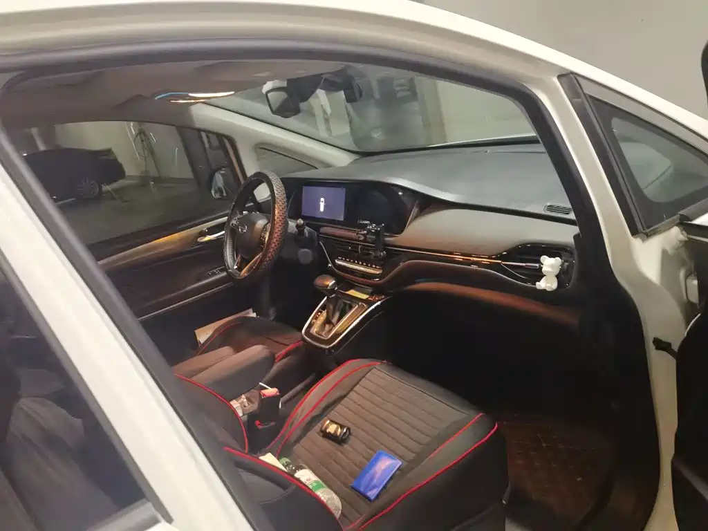 GAC Motor Trumpchi M6 — миниатюра 21