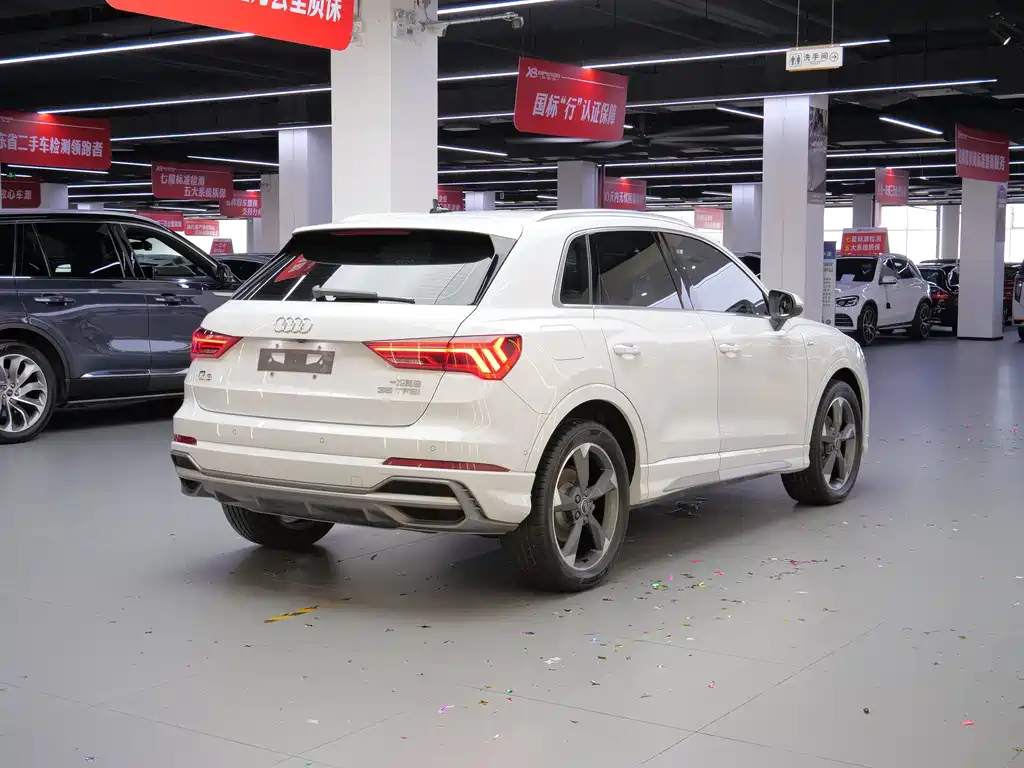 Audi Q3 2022 35 TFSI Fashion