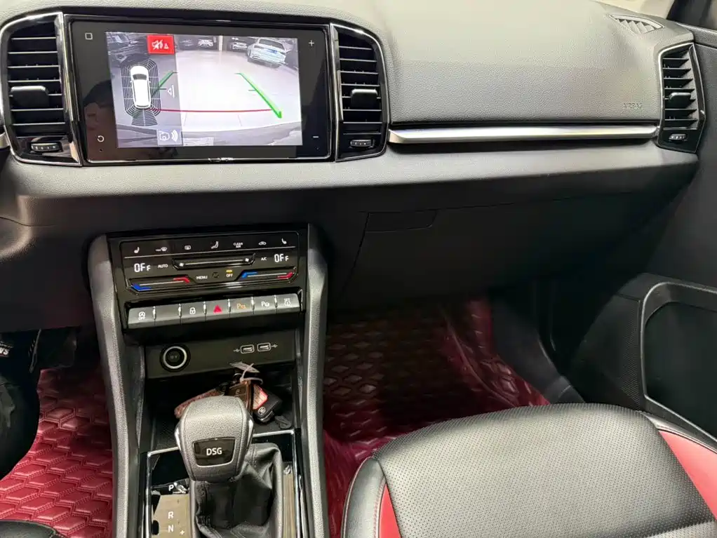 Skoda Karoq TSI280 Luxury Enjoy Edition, фото 22