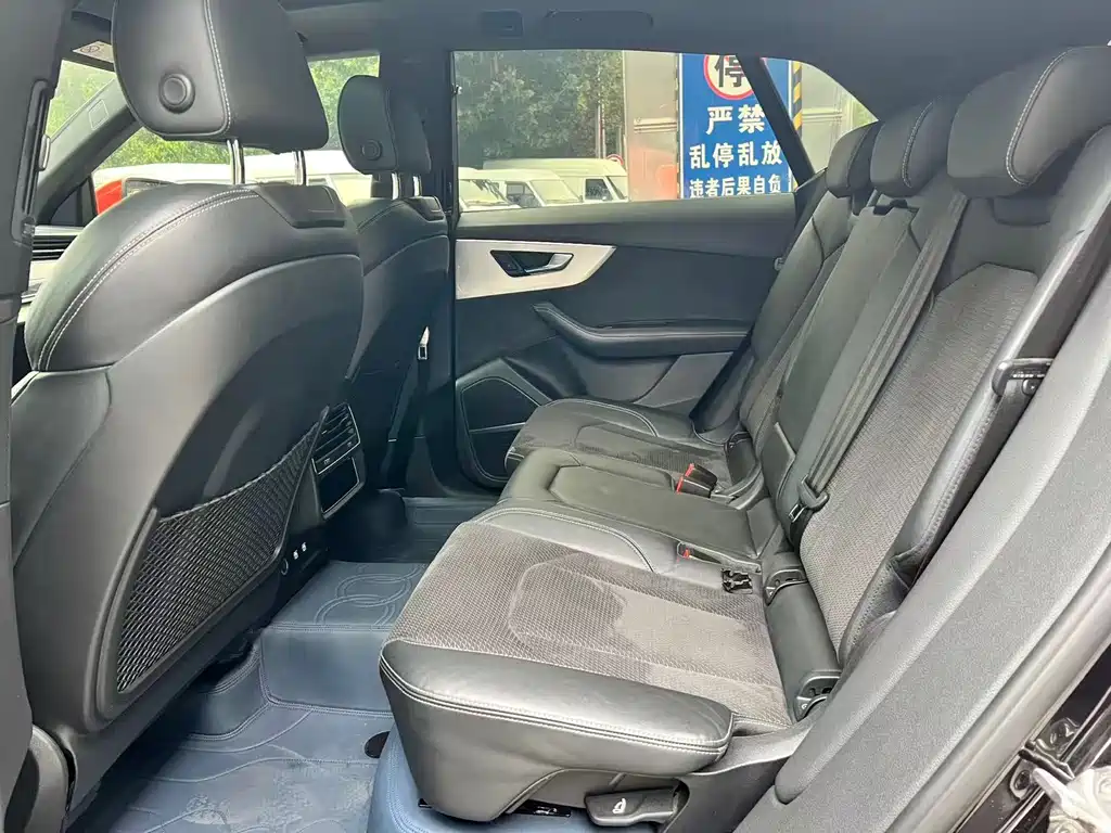 Audi Q8 — миниатюра 6