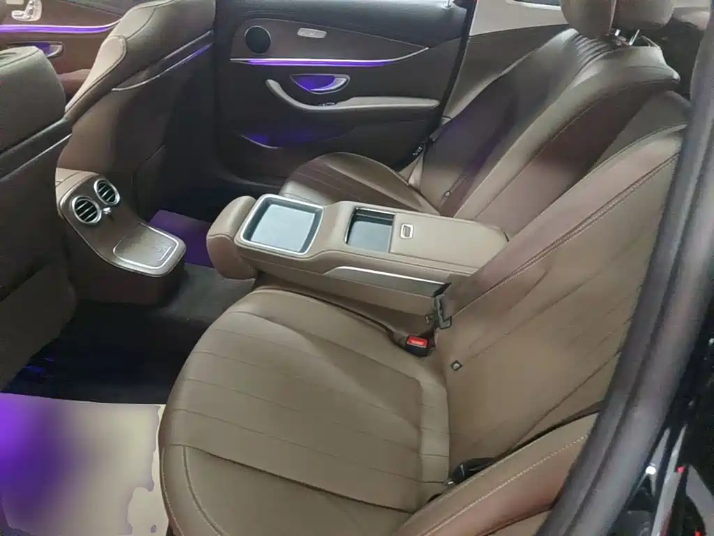Mercedes-Benz E-Class New Energy — миниатюра 13