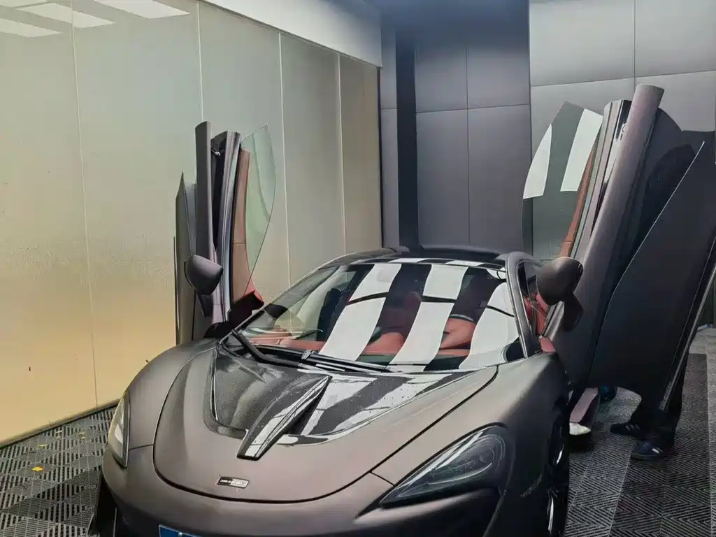 McLaren 570 2017