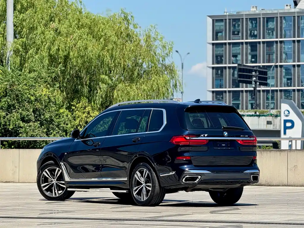 BMW X7 2021 xDrive40i Premium M Sport