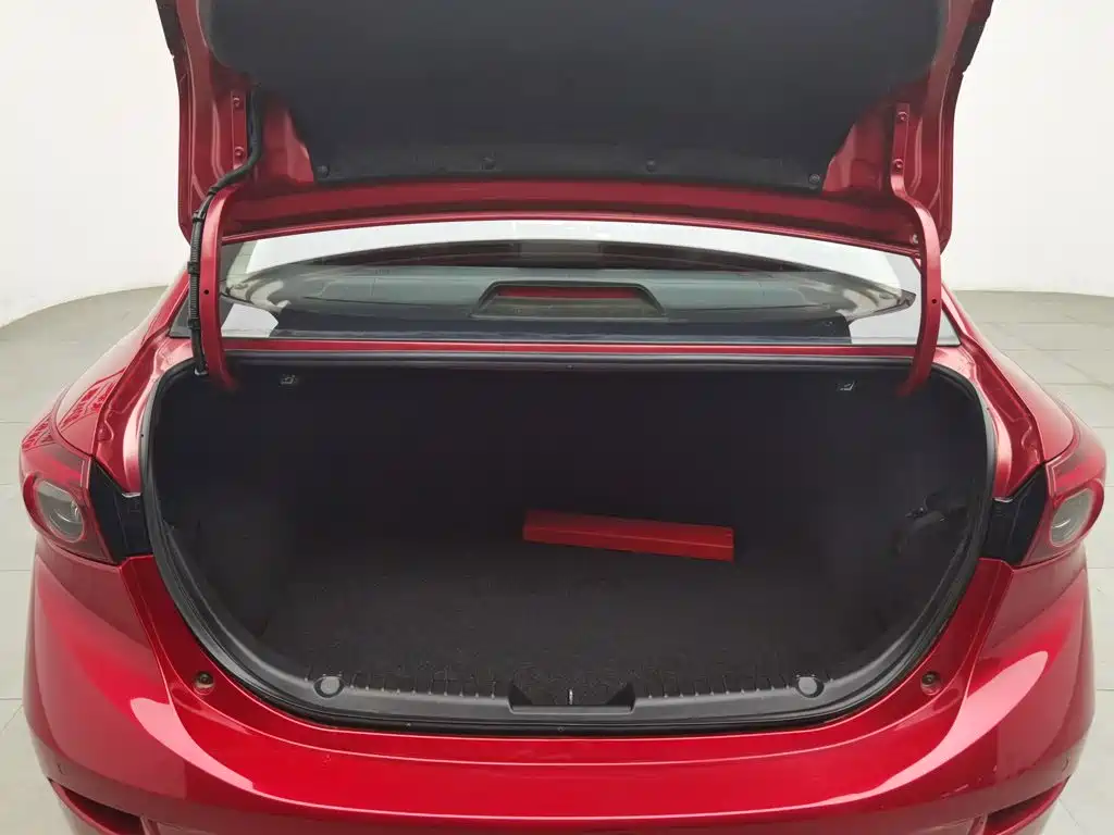 Mazda 3 Axela — миниатюра 16
