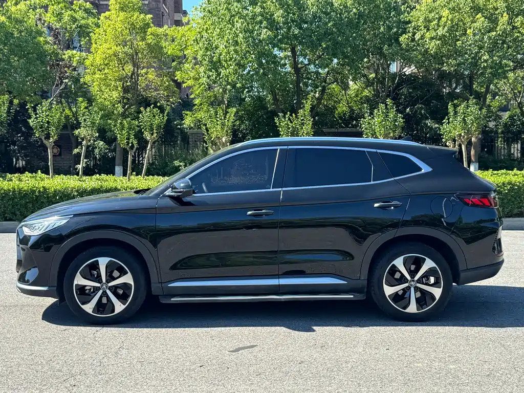 BYD PLUS New Energy — миниатюра 11