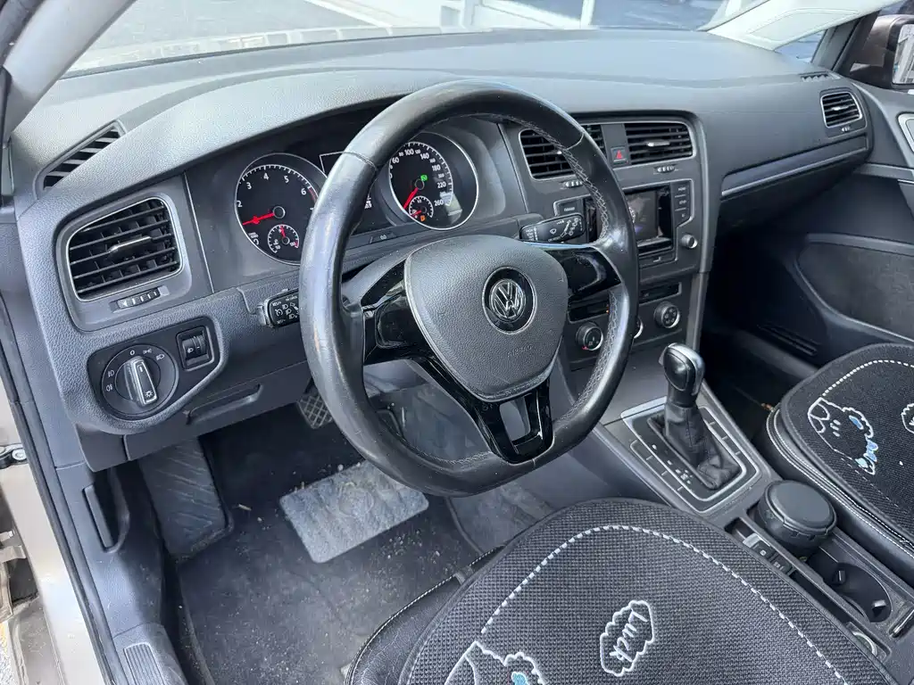 Volkswagen Golf — миниатюра 5