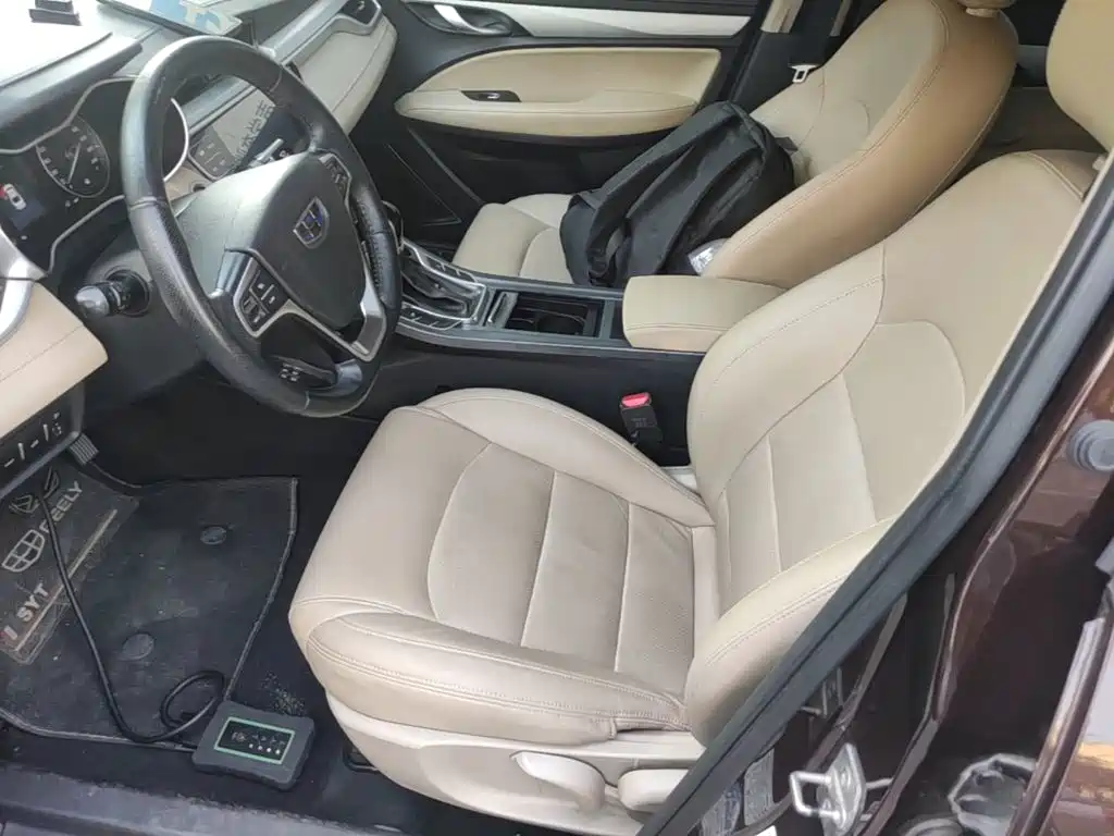Geely Emgrand — миниатюра 15