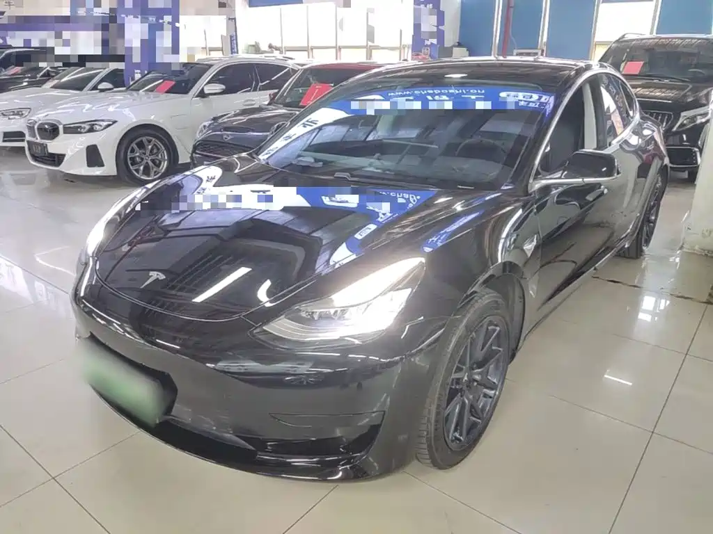 Tesla Model 3 — миниатюра 2