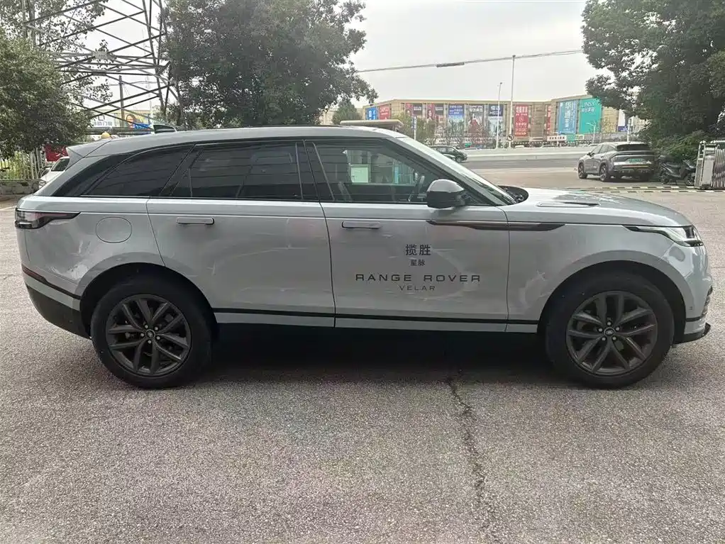 Land Rover Velar — миниатюра 9