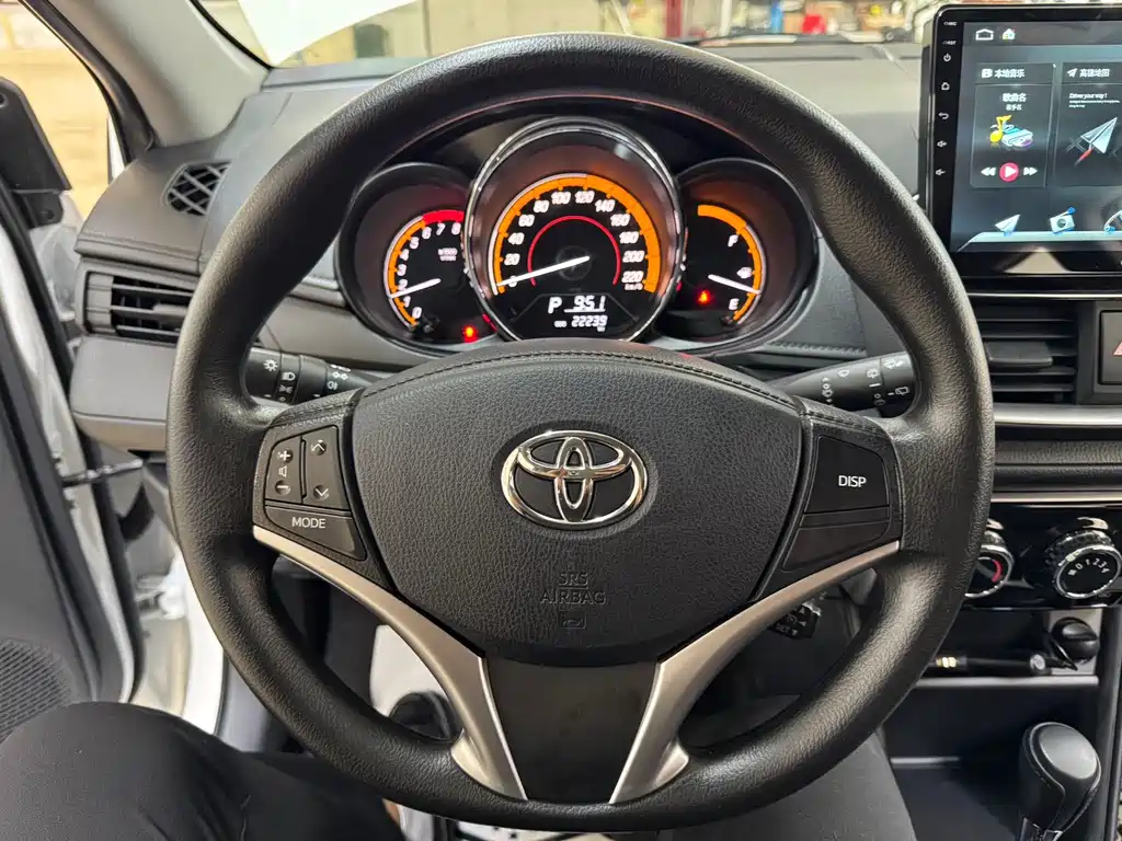 TOYOTA YARIS L ZHIXUAN