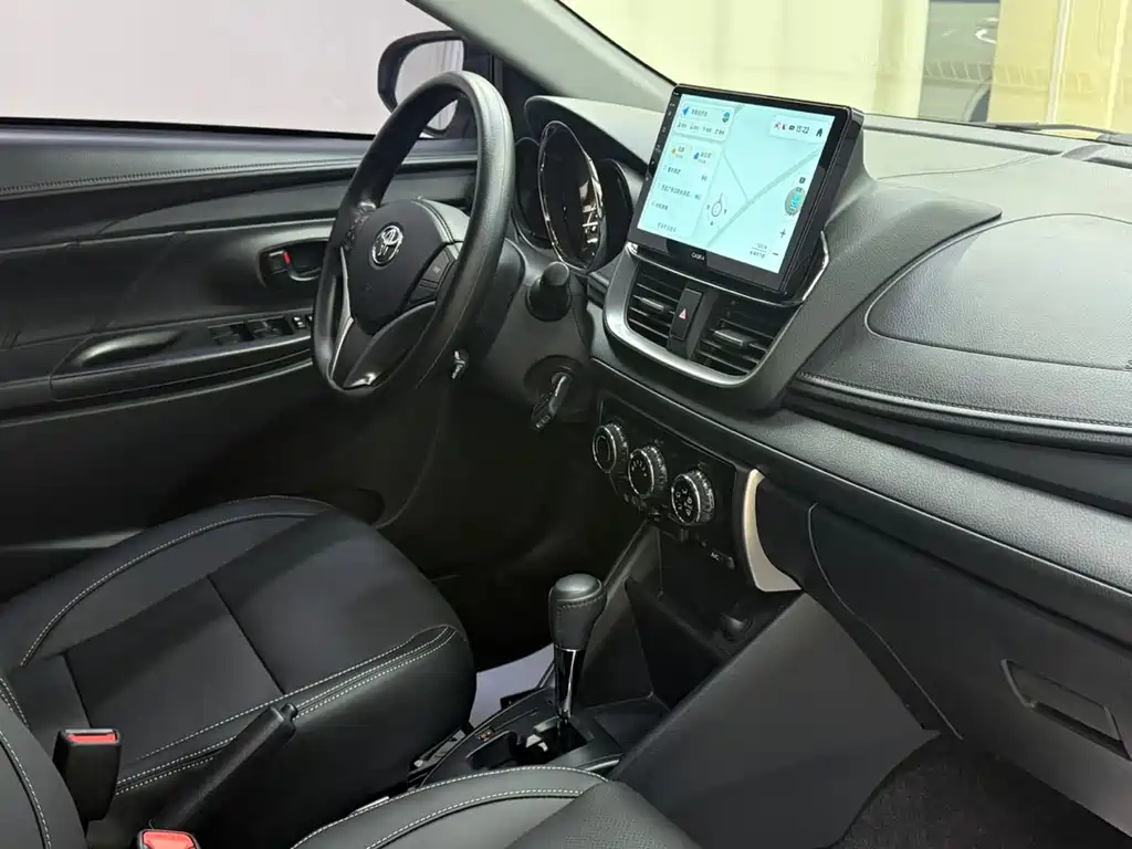 TOYOTA YARIS L ZHIXUAN