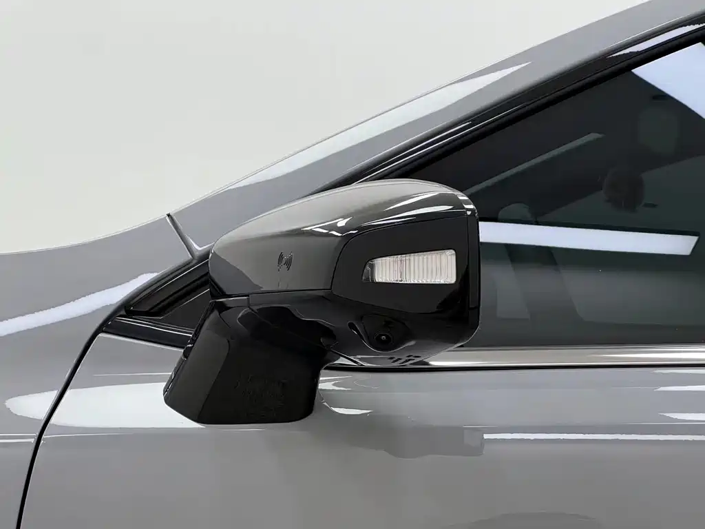 Mazda EZ-6 — миниатюра 11