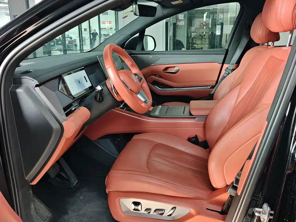 BYD Tang L — миниатюра 6