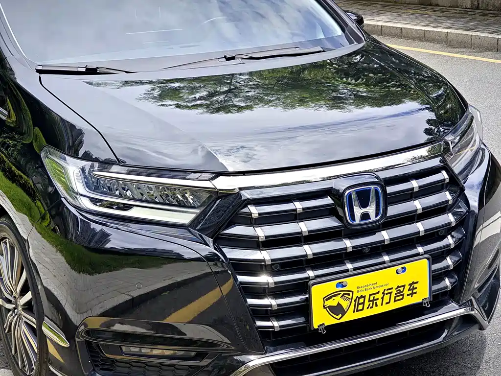 Honda Elysion — миниатюра 4