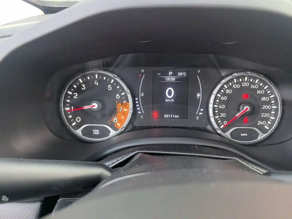 Jeep Renegade — миниатюра 12