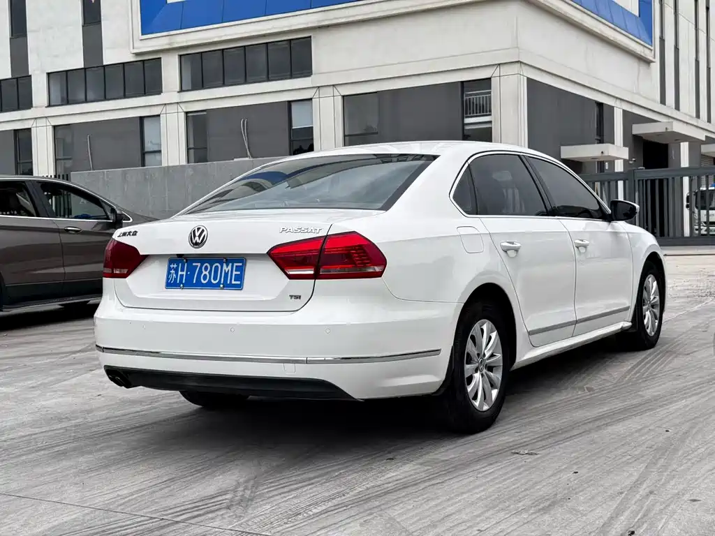 Volkswagen Passat — миниатюра 7