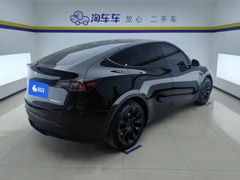 Tesla Model Y — фотографии объявления, Фото 4