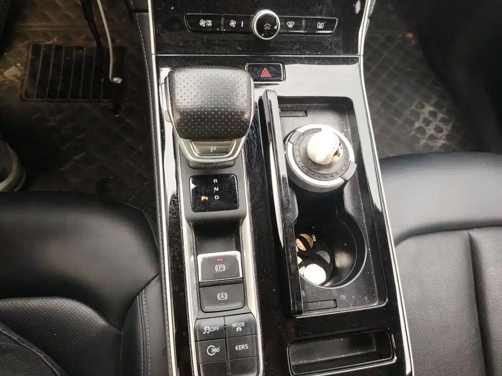Roewe Feifan ER6 — миниатюра 10