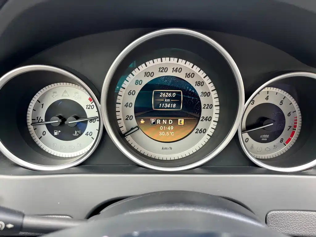 Mercedes-Benz C-Class C 2011 C 200 CGI