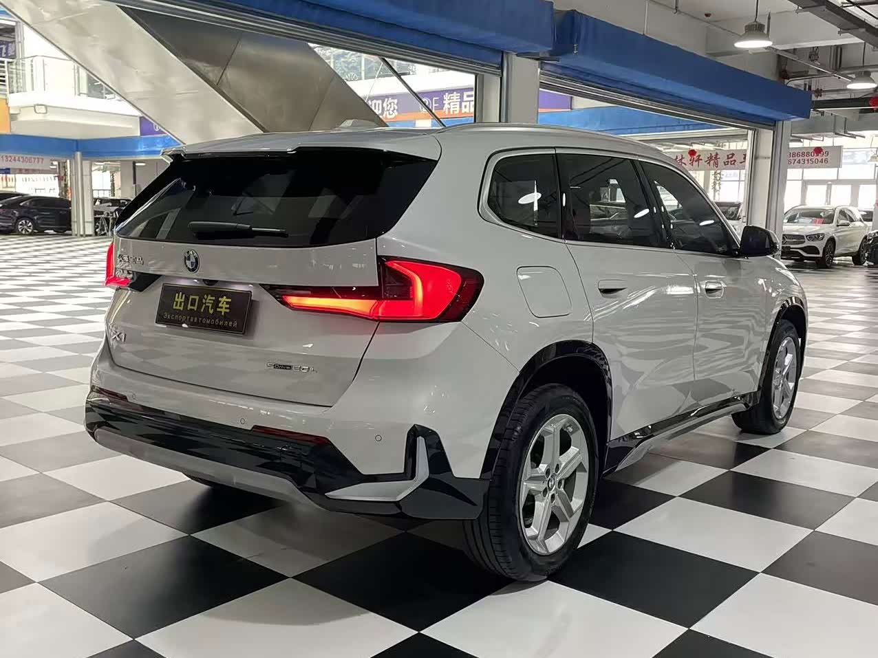 BMW X1 1.5 л 2023 г. Белый, пробег 31200 км