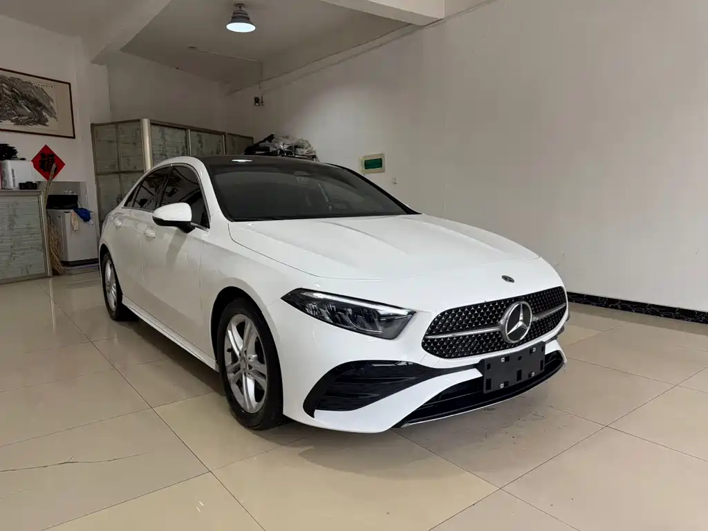 Mercedes-Benz A-Class — миниатюра 3