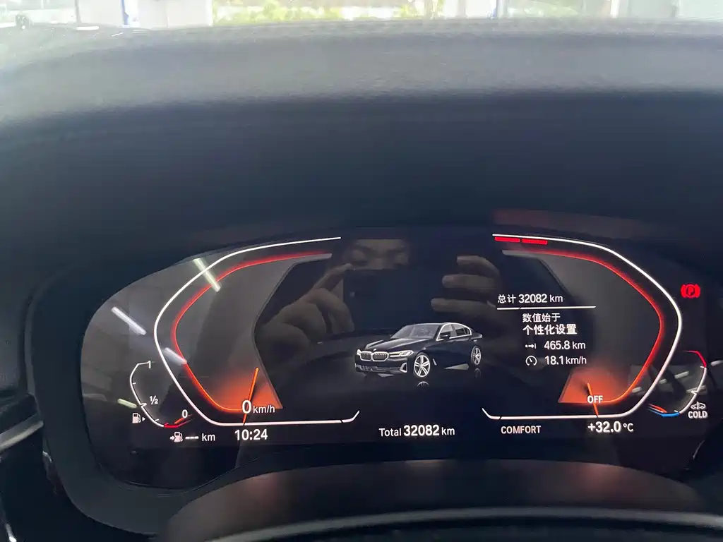 BMW 5 Series — миниатюра 15
