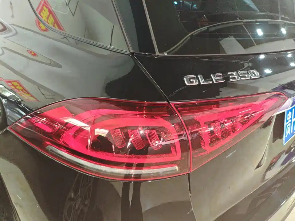Mercedes-Benz GLE (Import) — миниатюра 11