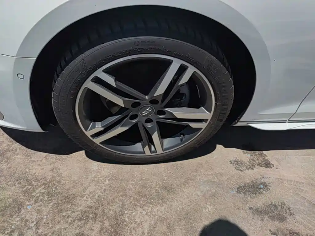 Audi A4L — миниатюра 23
