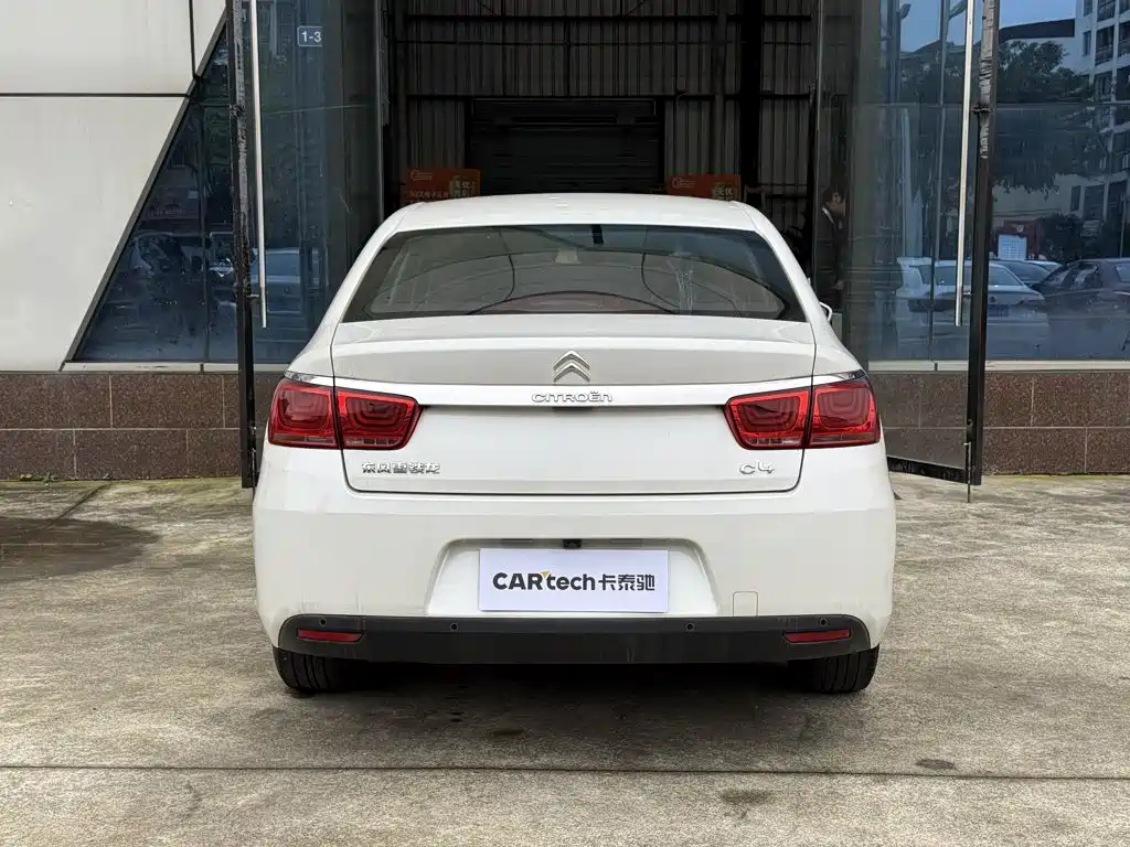 Citroen C4 1.6L Auto Comfort Type, фото 13