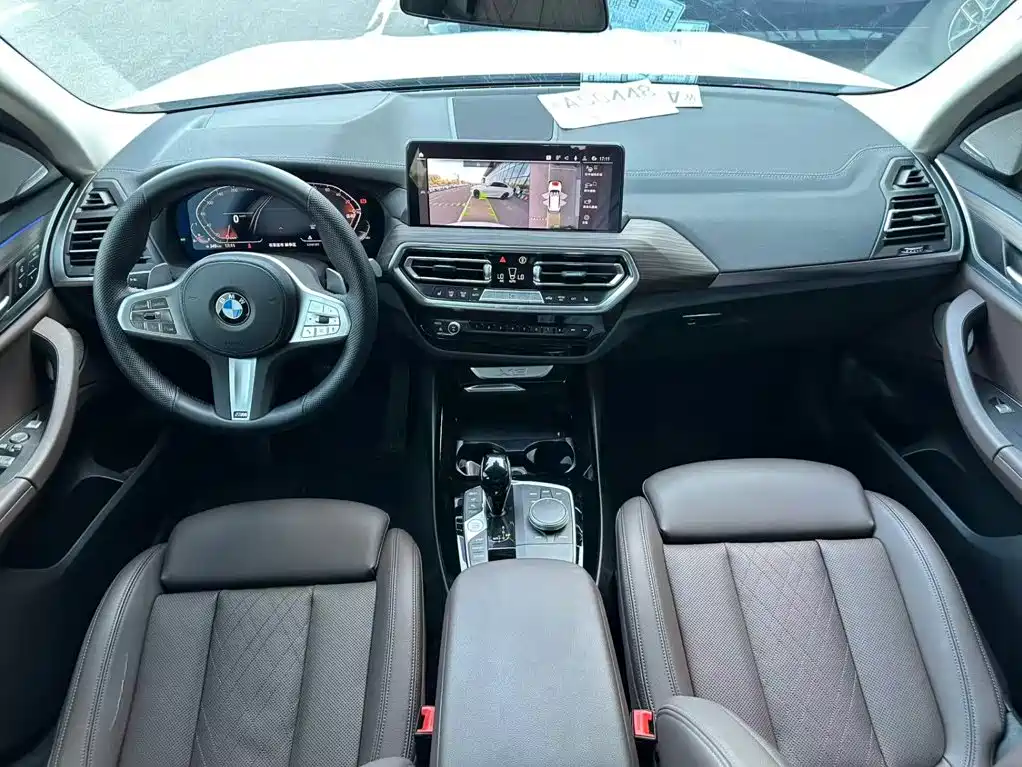 BMW X3 — миниатюра 9