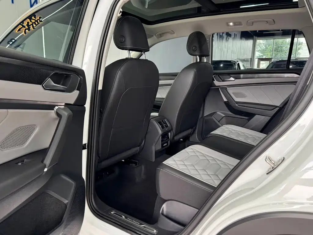 Volkswagen Tayron — миниатюра 6