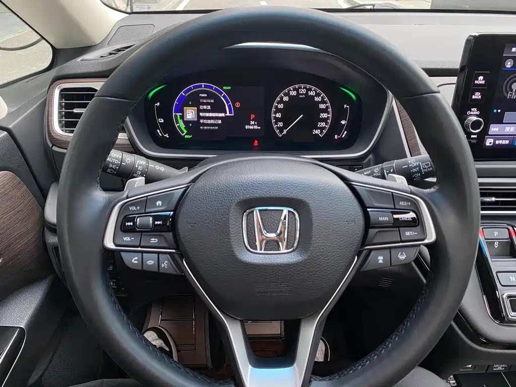 Honda Odyssey — миниатюра 12