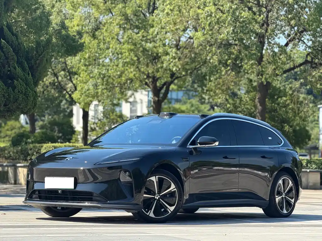 NIO ET5T — миниатюра 2