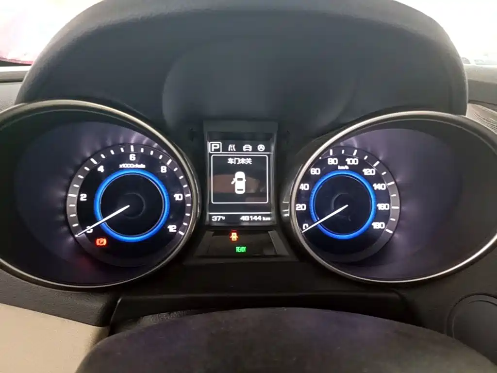 Changan Eado New Energy — миниатюра 12