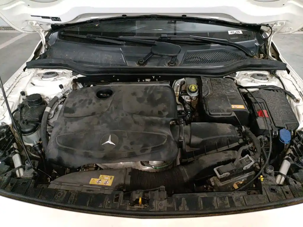 Mercedes-Benz GLA — миниатюра 21