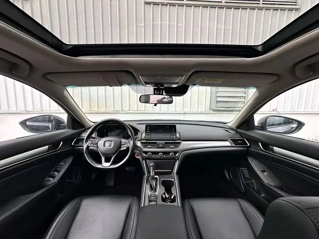 Honda Accord — миниатюра 5