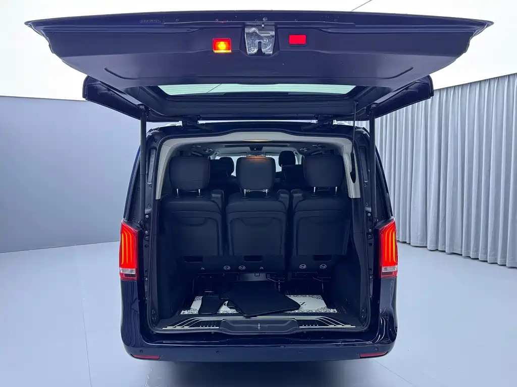 Mercedes-Benz V-Class — миниатюра 3