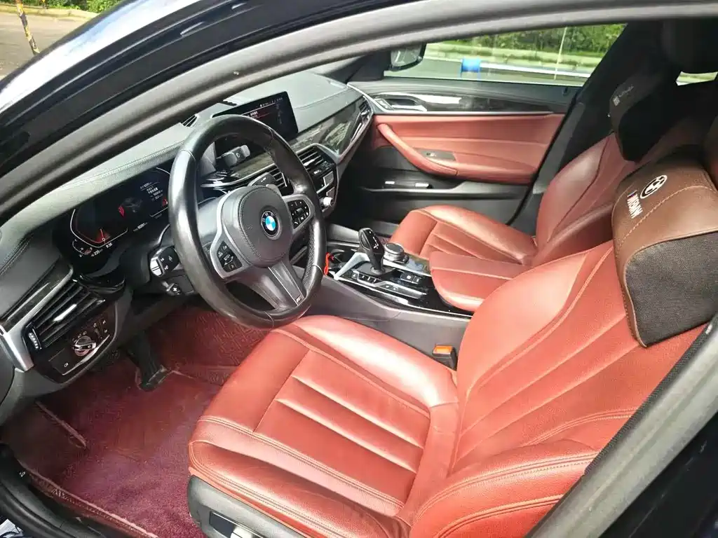 BMW 5 Series — миниатюра 2