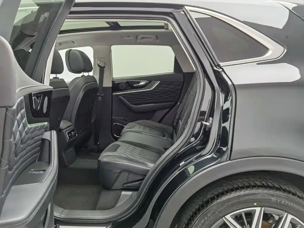Hongqi Hongqi HS5 — миниатюра 15