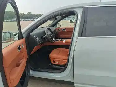 Li Auto Li L6 — миниатюра 2