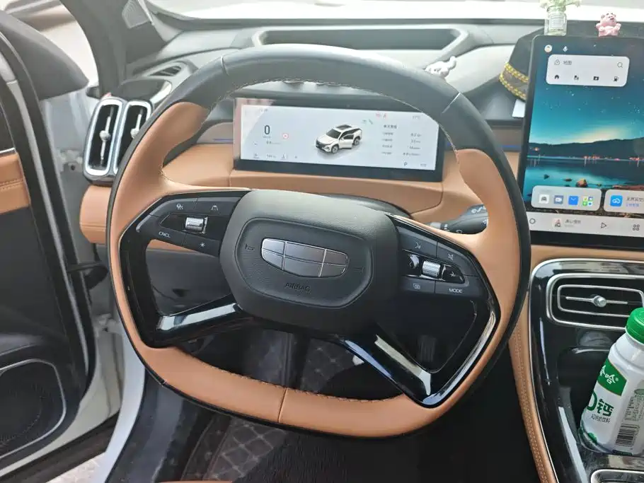 Geely Boyue L — миниатюра 15